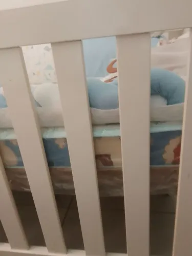 Vende-se um berço