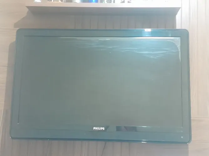 Tv a venda para retirada de peças