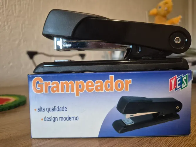 Grampeador Profissional YES