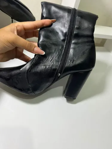 Bota cano alto 