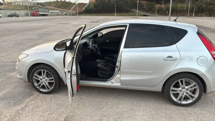 Hyundai I30 2.0 16V 145cv 5P Aut. 2012