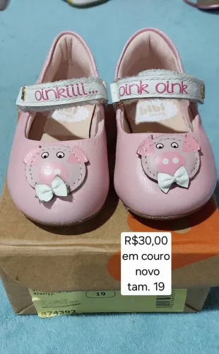Lote calçados bebê menina. Tamanho 19