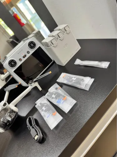 Drone Dji Mini 3 + Controle Rc com tela