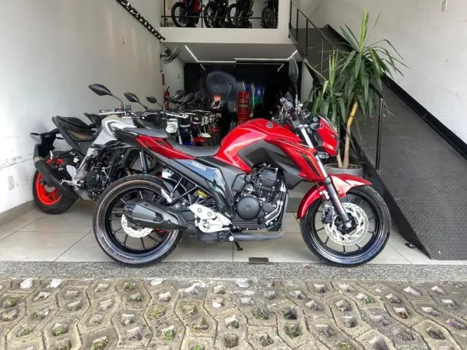 YAMAHA FZ25 FAZER 2025-2025