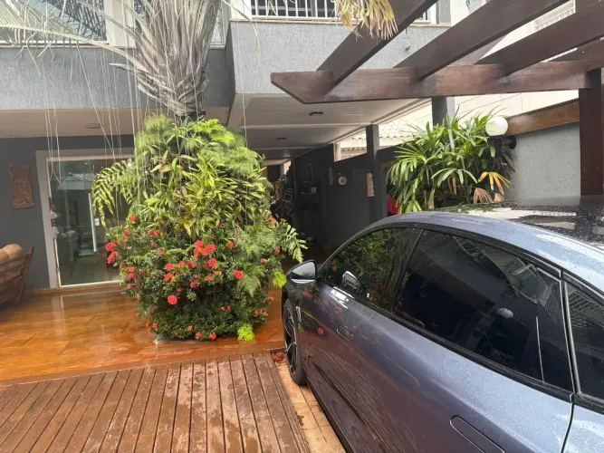 Casa de Condomínio em ótima localização