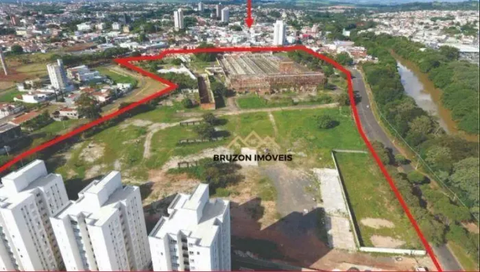 ÁREA CENTRAL A VENDA 105.00m² - R$52.500.000,00 - MOGI GUAÇU/SP