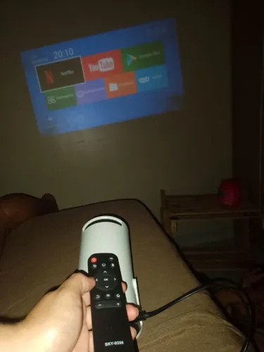 Projetor Hy300