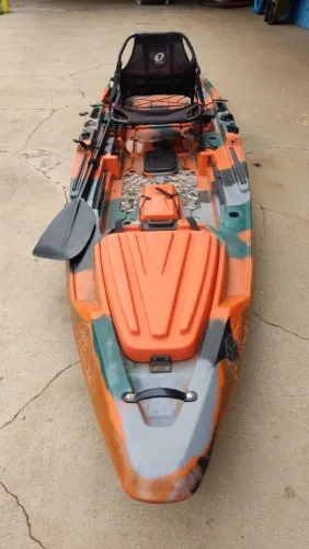 VENDE-SE CAIAQUE AÇU 120 + MOTOR HIDEA 4HP COMPLETO