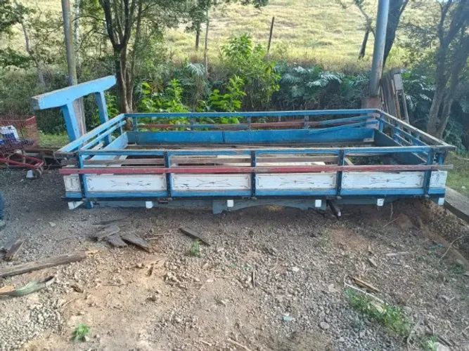 CARROCERIA DE MADEIRA