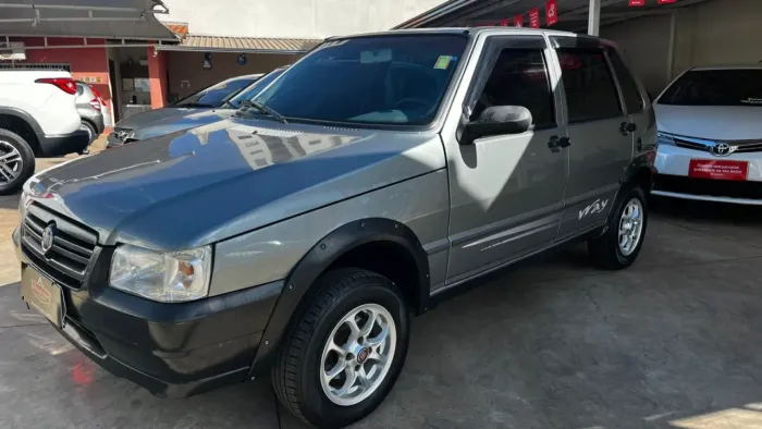 Fiat Uno Mille Celeb. WAY Econ. 1.0 F.flex 4P 2010