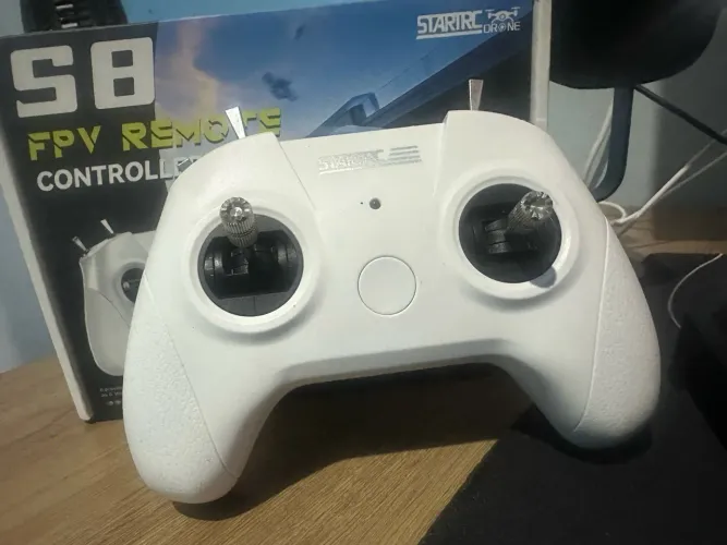Controle de drone fpv para simuladores 