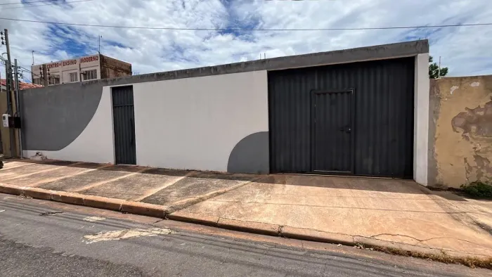 Imóvel para venda tem 280 metros quadrados com 2 quartos em Morada da Serra - Cuiabá - MT