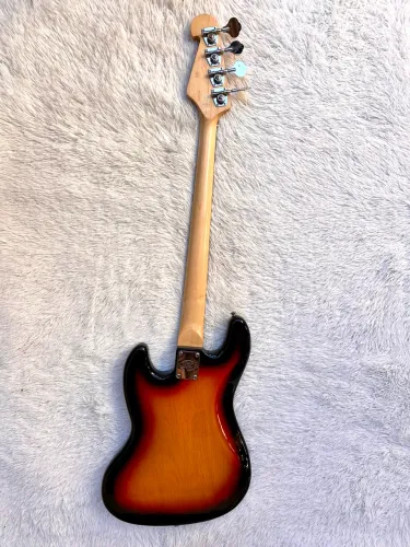 Contra Baixo Sx Jazzbass standard séries R$1200
