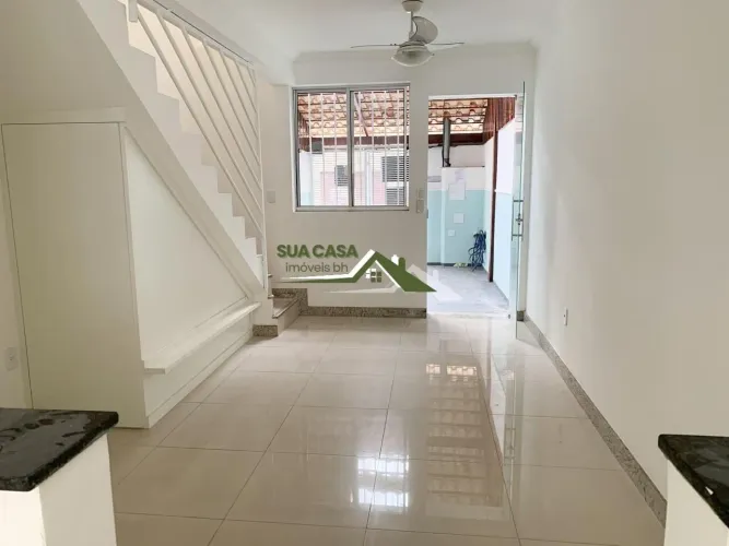 Casa à venda no bairro Rio Branco - Belo Horizonte/MG