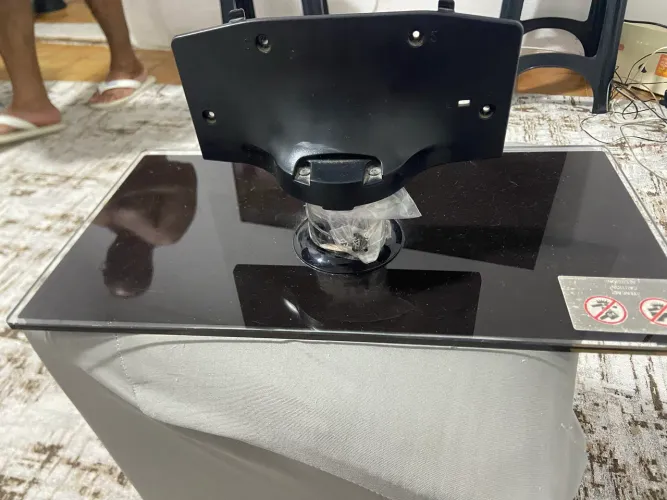 Base/pedestal pra TV Samsung, Modelo Un 40d5500 (Usado)