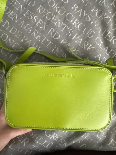 Bolsa verde limão SCHUTZ ORIGINAL