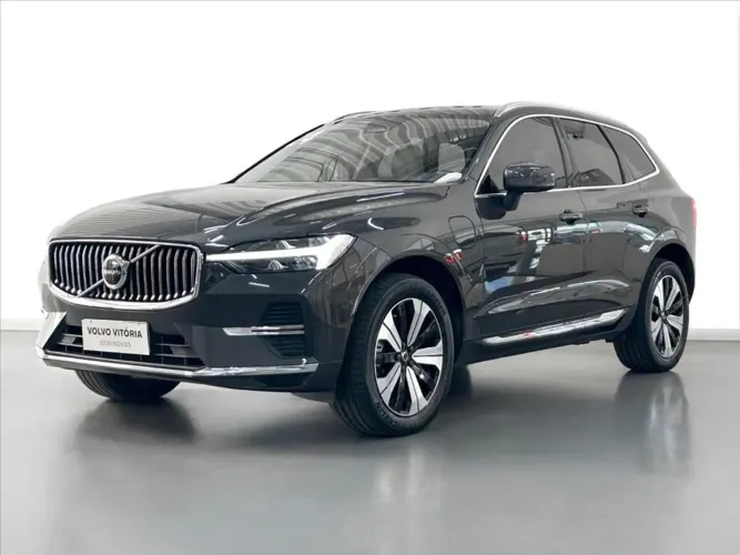 Volvo XC-60 T-8 Plus 2.0 AWD (híbrido) 2024