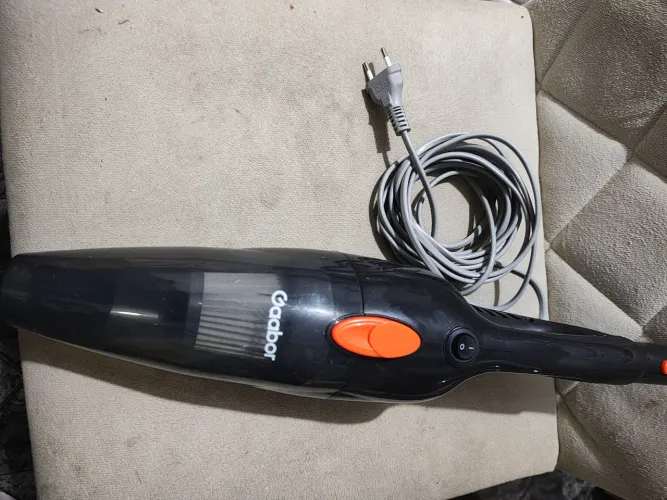 Aspirador de Pó Gaabor 1000W 220V Portátil - Forte e Compacto (Desapego)