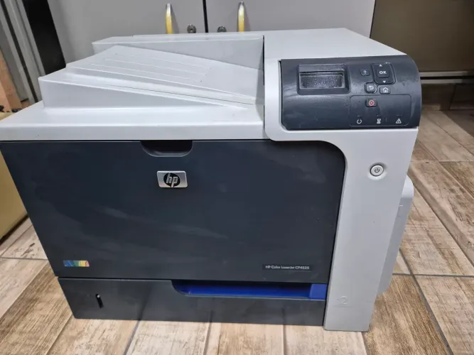 Impressora Color HP cp4525