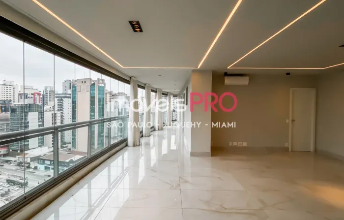 Locação de apartamento com 134m² em Vila Nova Conceição