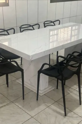 Mesa de ardósia pintada a partir de 590