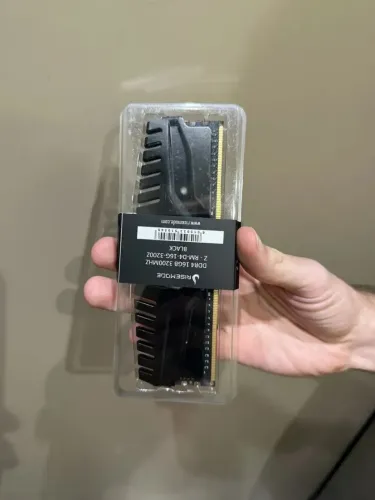 Memória RAM 16GB DDR4 3200Mhz PC/Desktop