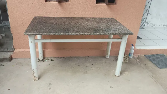 Vendo essa mesa