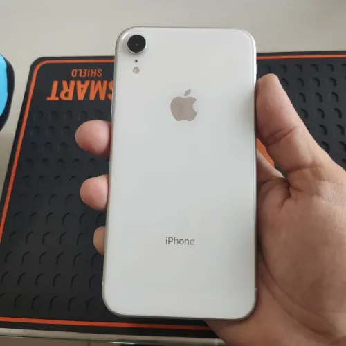 iPhone XR branco 64gb todo original sem marcas de uso