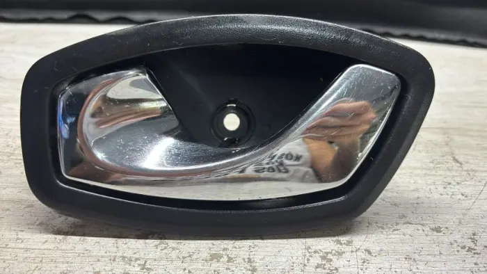 Puxador de porta grande motorista original Fluence 2012 (interno)