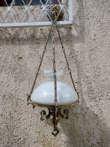 Antiga luminária