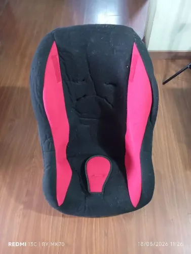 Cadeirinha criança carro 