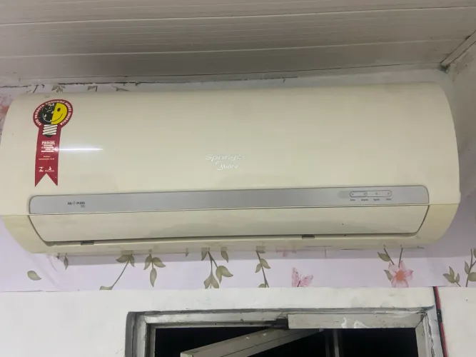 Vendo Ar Condicionado com defeito 