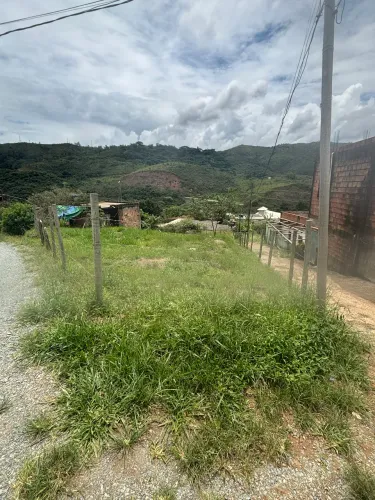 Lote a venda