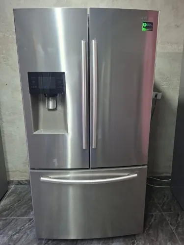 Geladeira French Door inox Frost Free Samsung 682litros (127volts)