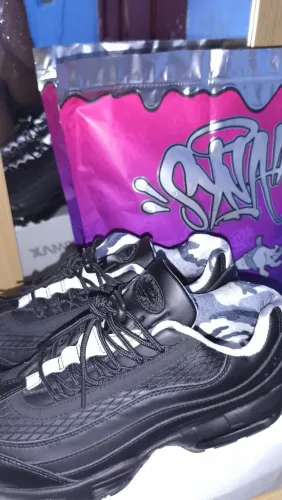 Air Max 95 zero preto