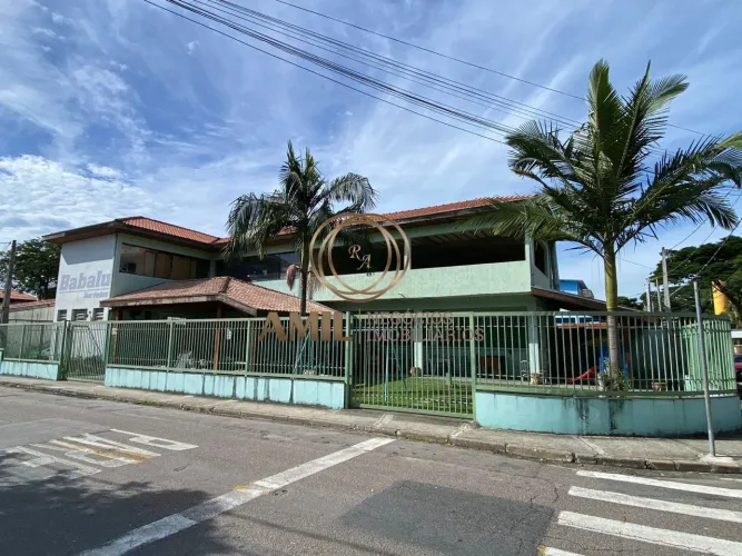 RA AMIL VENDE Ponto comercial de esquina, Parque Industrial, Zona sul, 427m², São José dos