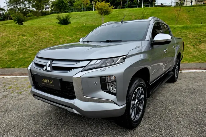 Mitsubishi L200 Triton Sport HPE-S 2.4 CD Dies. AUT 2022