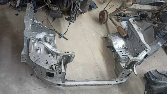 Mini frente TOYOTA HILUX 2018