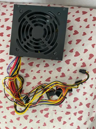 Vendo fonte 350 literalmente nova, nem cheguei usar ela no meu pc 
