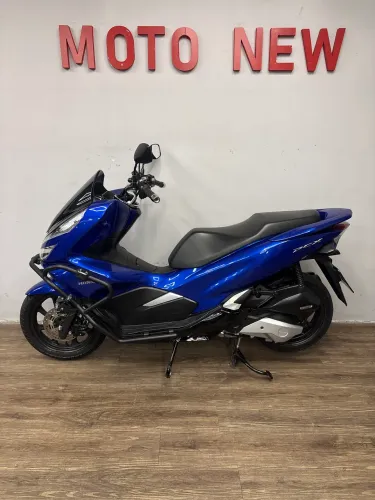 Honda Pcx 150 2022 , troco e financio