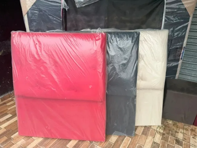 Cabeceira solteiro ou casal disponível