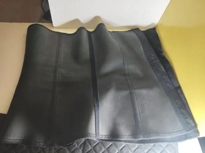 cinta modeladora abdominal emborrachada