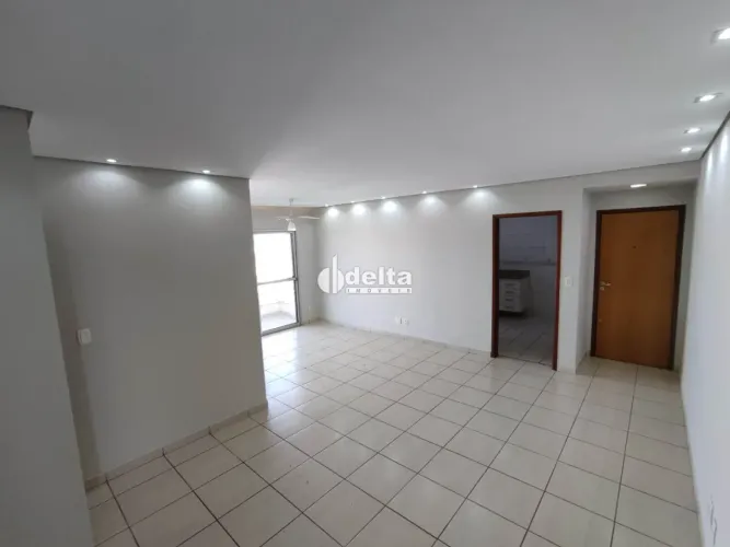 Apartamento com 3 quartos, sendo 1 suíte disponível para locação no bairro Jardim Finotti