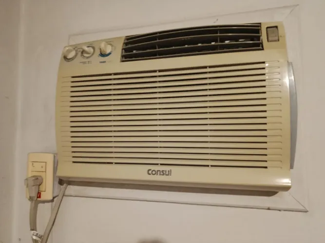 Ar condicionado de janela 9.000 BTUs