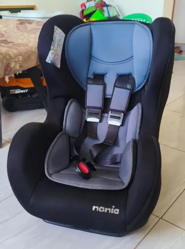 Vendo Cadeira Infantil para Auto - Nania Cosmo de 0 a 25Kg