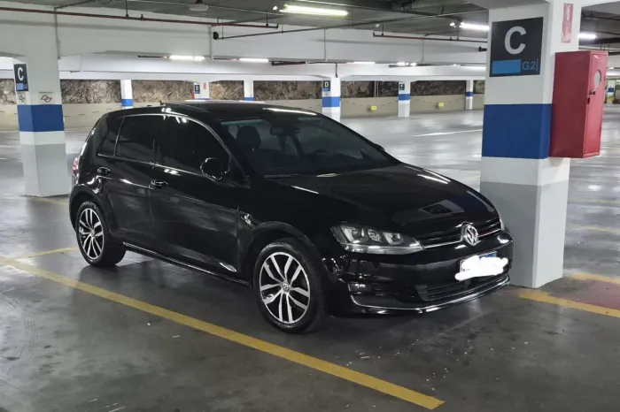Volkswagen Golf Highline 1.4 TSI 140cv Aut. 2014