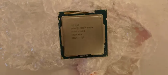 Processador Intel Core i3-3220 3.30GHz LGA 1155 (Original e Testado)