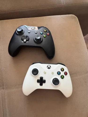 2 Controles Xbox