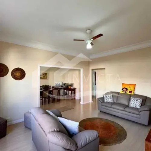 Apartamento Reformado de 150 m² | 3 Quartos | Localização Privilegiada no Flamengo