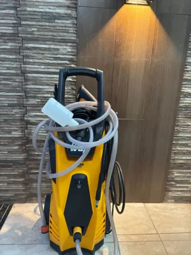 Lavadora de Alta Pressão Wap Ousada Plus 2200 Ultra 1750 Libras 1500W